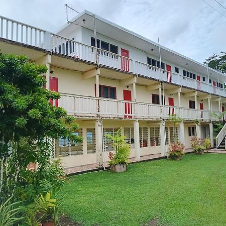 Dave Parker Eco Lodge Hotel 아피아 외부 사진