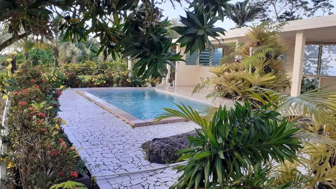 Dave Parker Eco Lodge Hotel 아피아 외부 사진